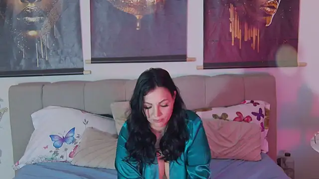 ReiyaRey live sex cam