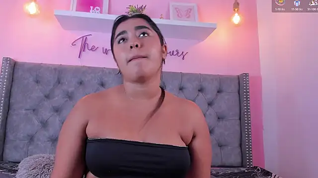 Sophiia_77's cam snapshot