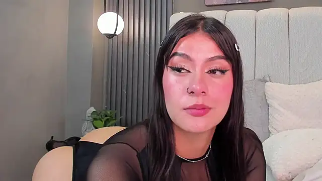 GiannaColling1's cam snapshot