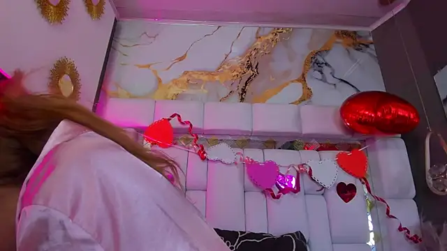 Natasha-Adams's cam snapshot