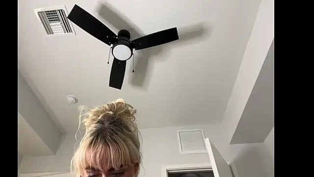 ElenaErickson's cam snapshot