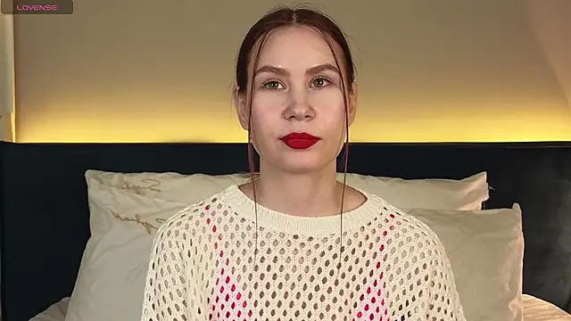 BadlySweet's cam snapshot