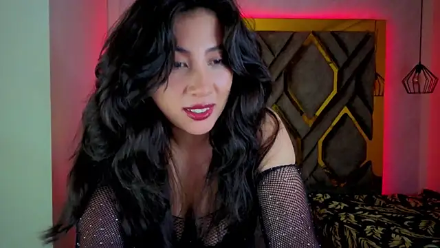 Luvienne's cam snapshot