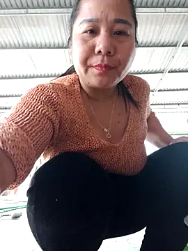 Queen-18200 live sex cam