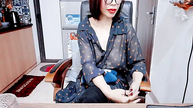 Miu-Le's cam snapshot