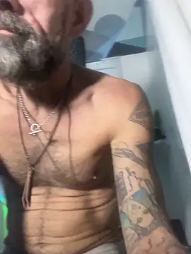 HandyBro live sex cam