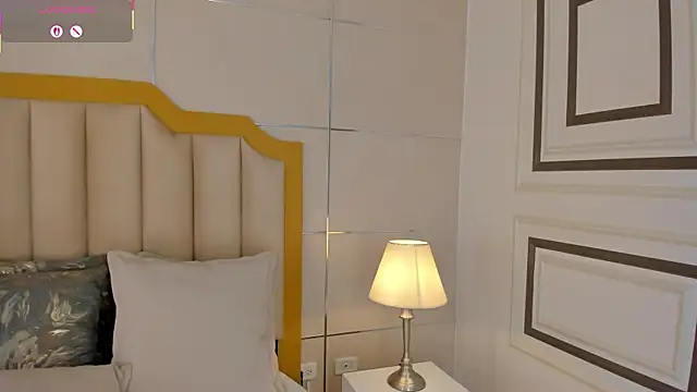 MaddieParker's cam snapshot