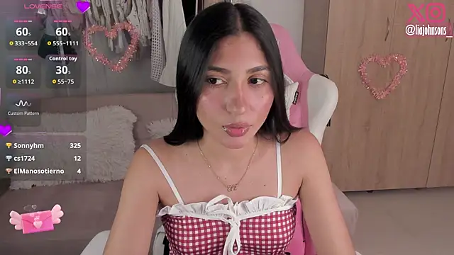 Sweetnaughtygirl_'s cam snapshot