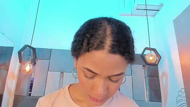 VictoriaDuart's cam snapshot