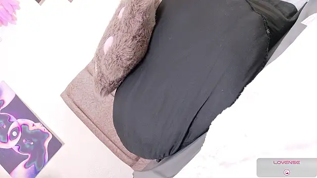 Alu_ryu live sex cam