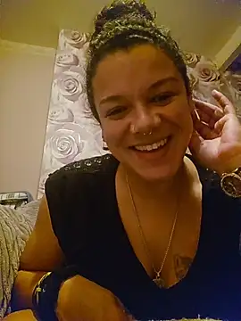 GoddessChantelle's cam snapshot