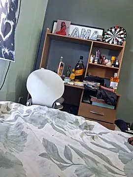 bigtittiegrace live sex cam