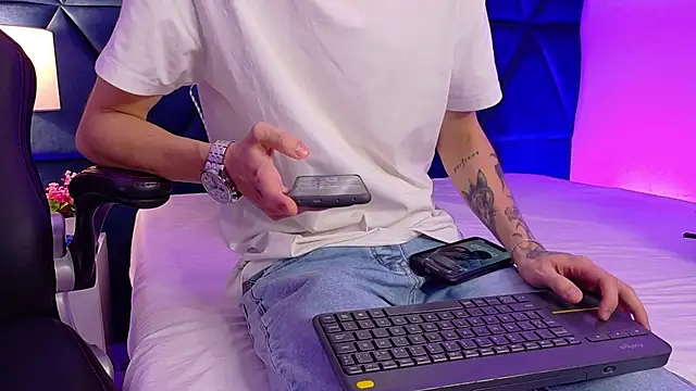 Lion_Foster01 live sex cam