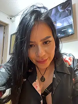 Miah_gomez_'s cam snapshot