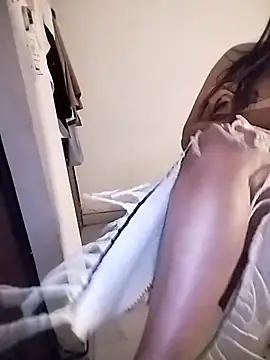 Rosy_cam's cam snapshot