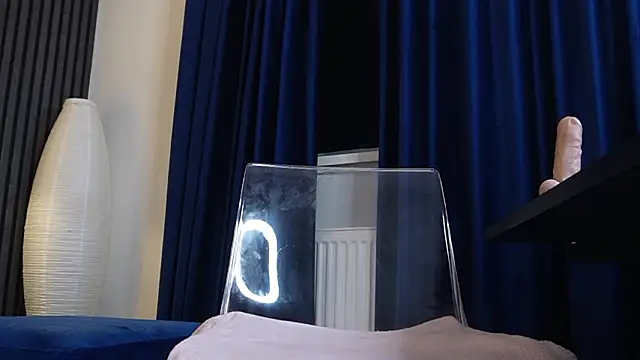 Wow_Megan's cam snapshot