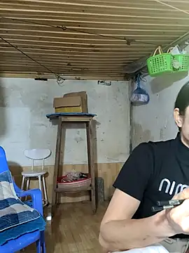 Basanis68's cam snapshot