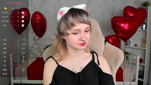 Tori_Cutie's cam snapshot