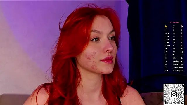 GildedKitten live sex cam