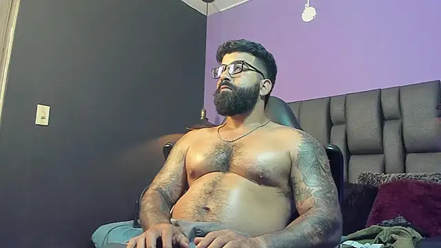 Lyon_vach live sex cam