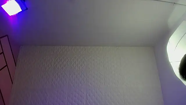 Violetaa_diazz live sex cam