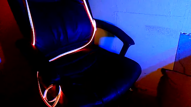 highinhtxx live sex cam