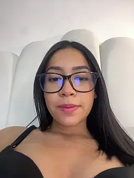 Soe_Love live sex cam