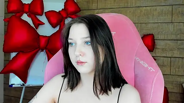 TinnaBurton live sex cam