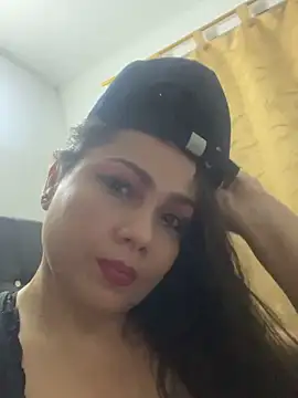 LunaScarlet_hot's cam snapshot