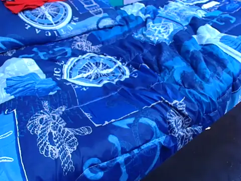 EbonyBlazeXx's cam snapshot