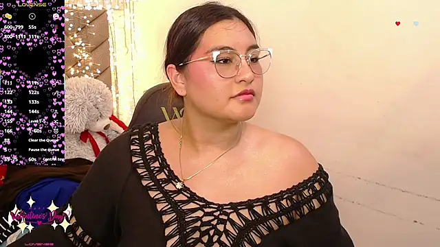 heluejamil live sex cam