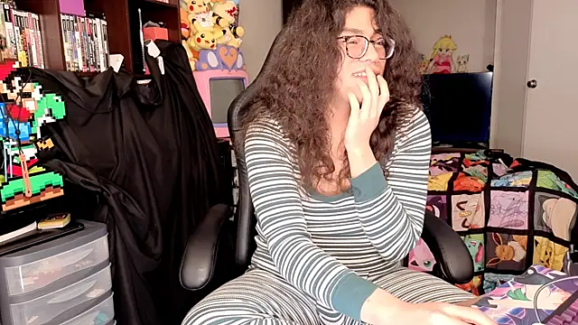 ShinyCherub live sex cam