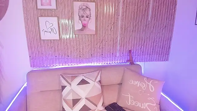 Sally_Dvine's cam snapshot