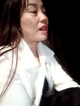 boiboi001 live sex cam