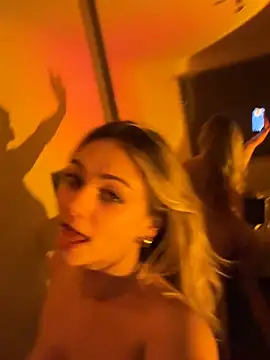 skyemorgan01 live sex cam