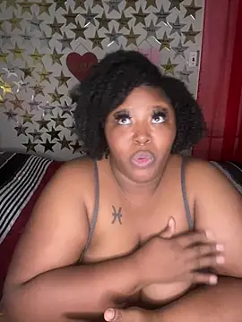 Chocolatebunnyxx96's cam snapshot