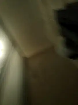 MaraVanda000's cam snapshot