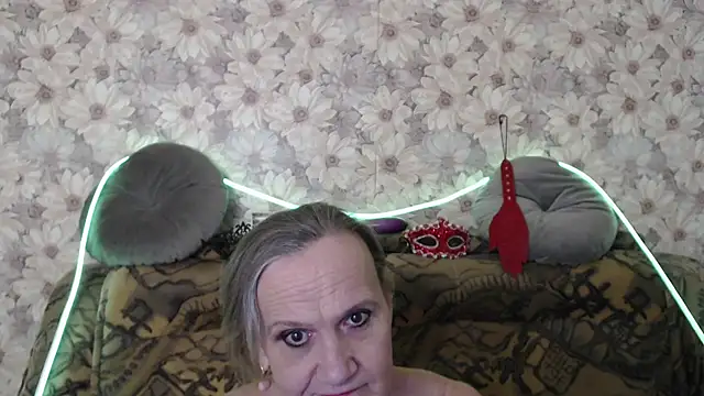 MissBekker's cam snapshot