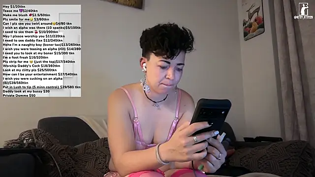 kittyfitty29's cam snapshot