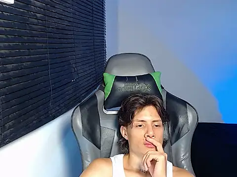 Didi_hard live sex cam