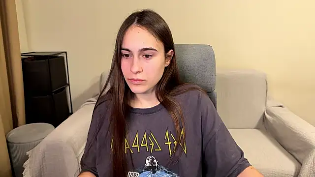 AliceKolltt live sex cam