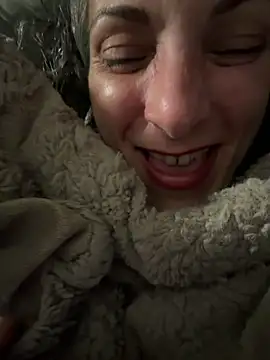 cumguzzler143's cam snapshot