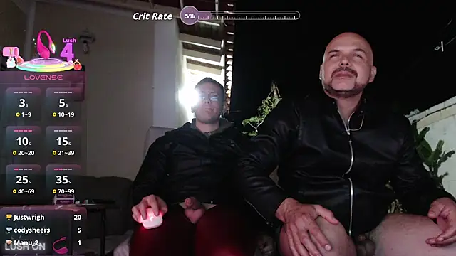 Neil_and_isaac live sex cam