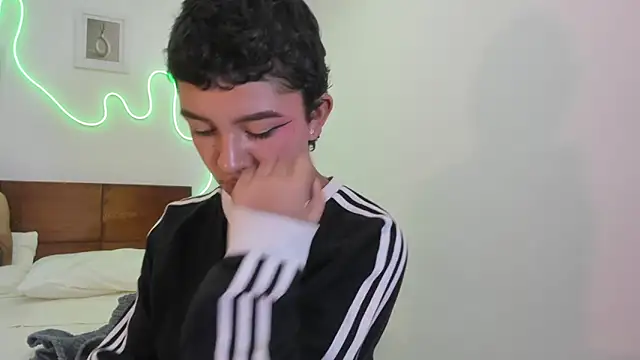 hardcoreheat_ind's cam snapshot