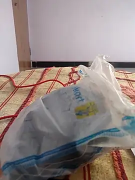 supriyatamil's cam snapshot