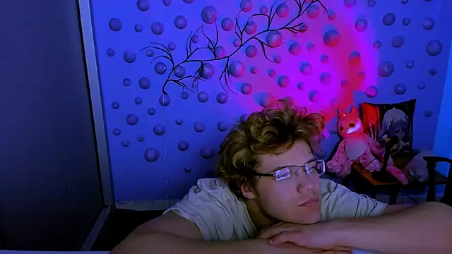 lucas_long_ live sex cam