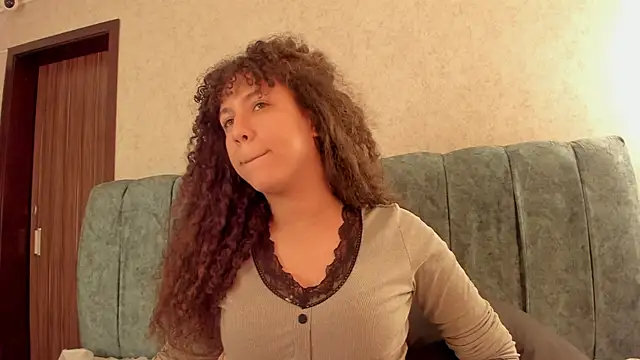 Aleera_Walton live sex cam