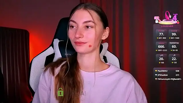 lady_curls's cam snapshot