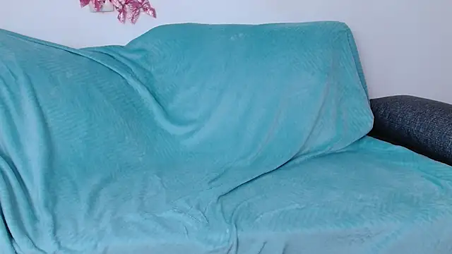 bellaa_love_'s cam snapshot