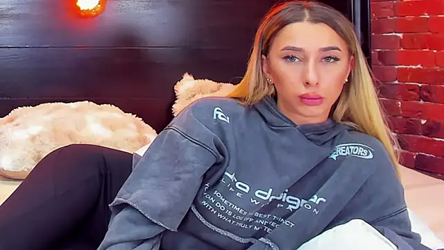 ChristynaRoss live sex cam